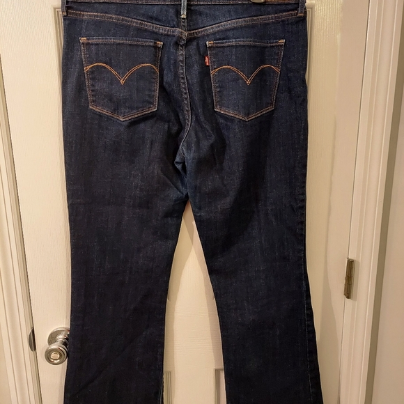Levi's Womens Jean's - Picture 2 of 4